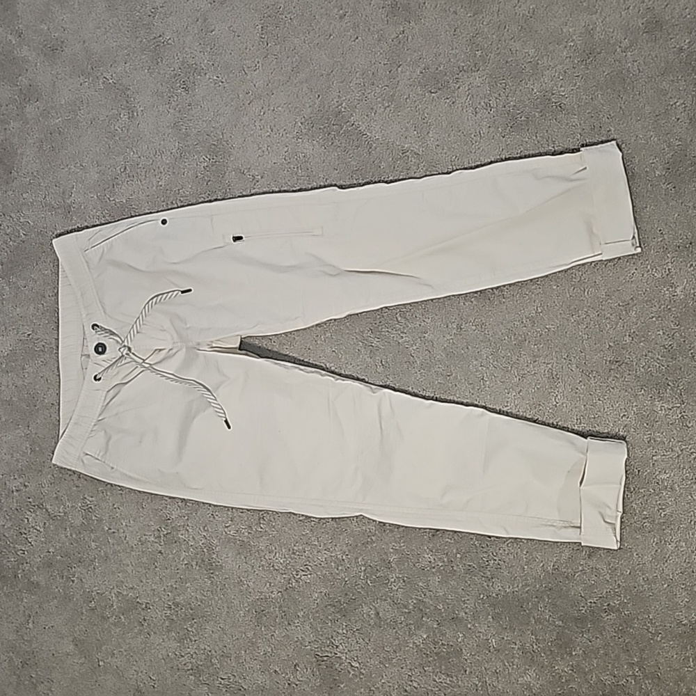 VUORI Ripstop pants size small